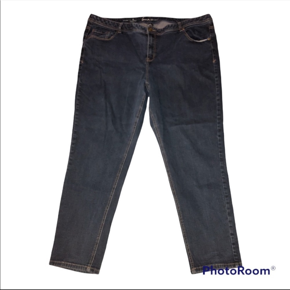 Lane Bryant size 28 Reg skinny jeans medium wash